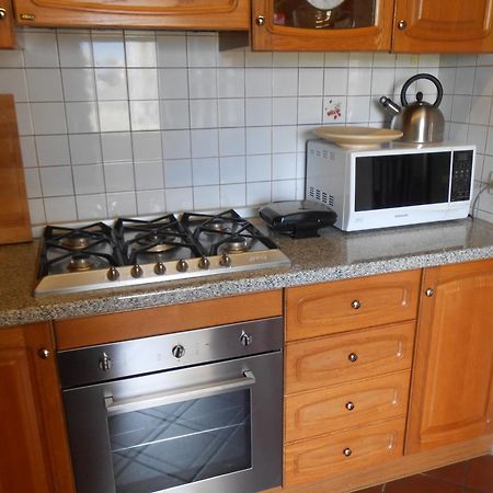 Casa Vacanze Orsi Лука Екстериор снимка