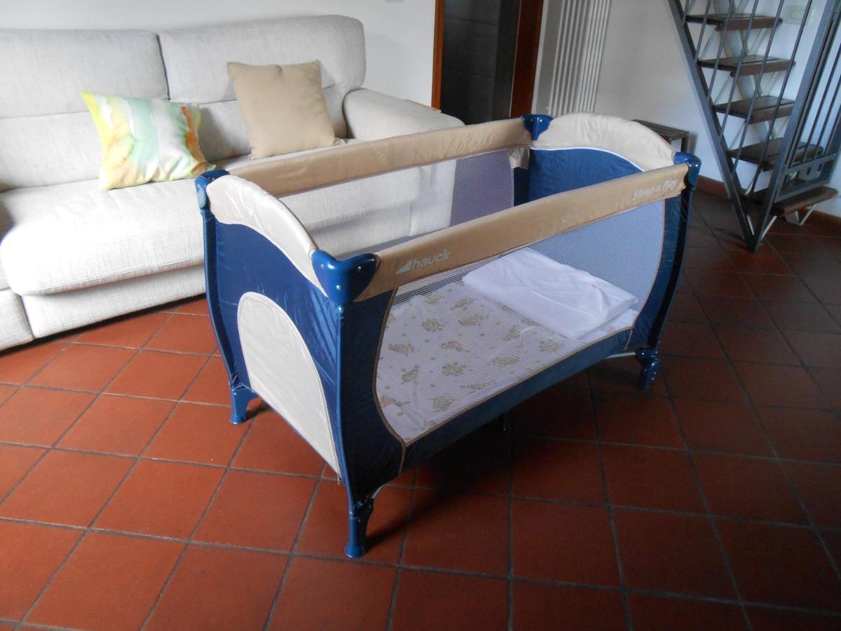 Casa Vacanze Orsi Лука Екстериор снимка